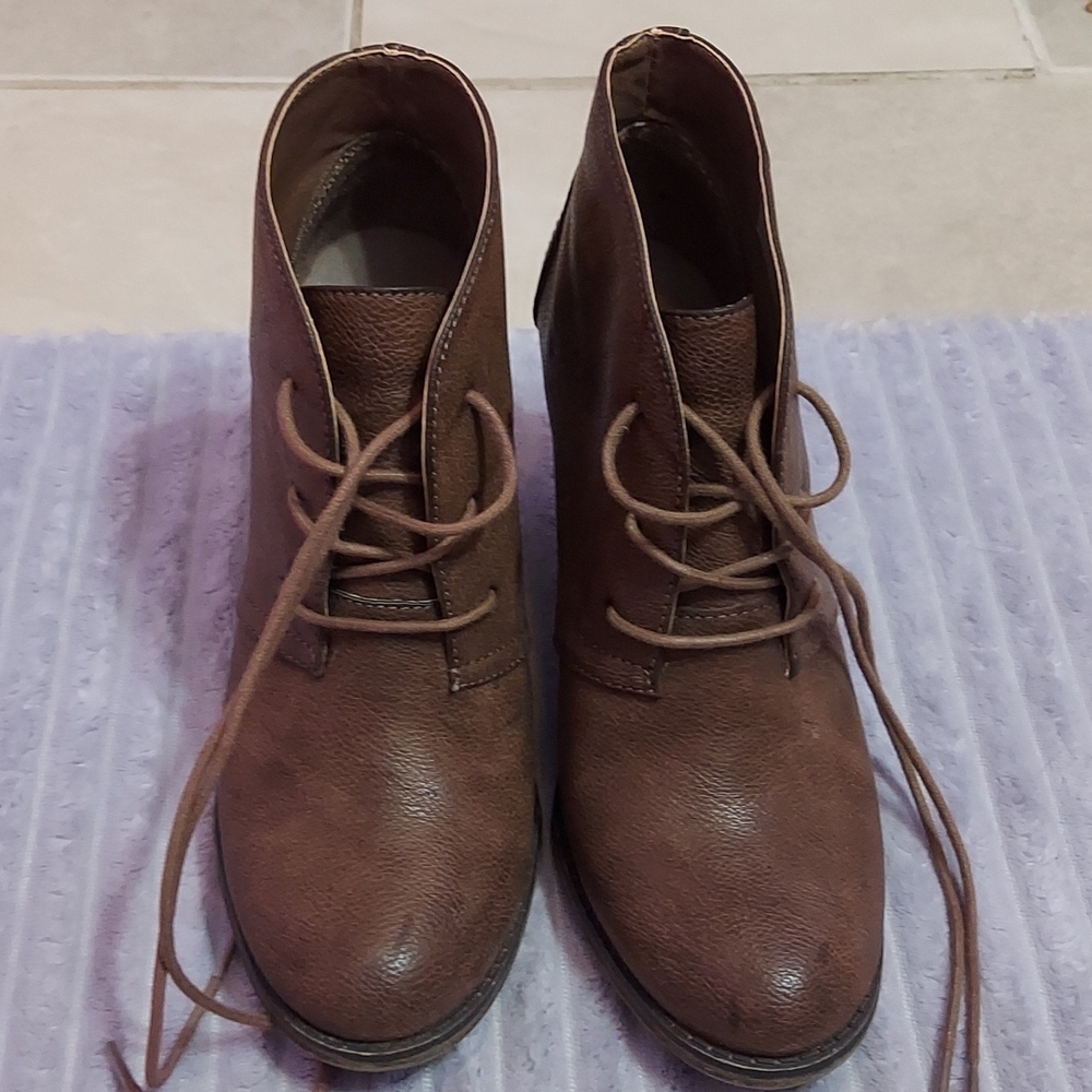 Mia Shawna Women's Bootie Heels